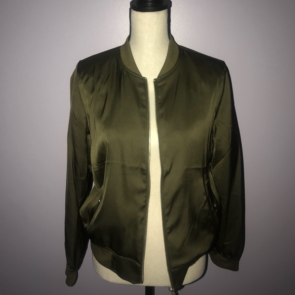 Jacket - Picture 3 of 4
